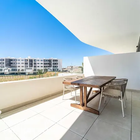 アパート El Sol Sur - South-facing Terrace With Pool Views, *
