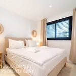 Daire Higueron West Collection - El Sol Sur By Hwpc *