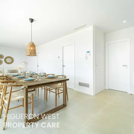 Apartment El Sol Sur - South-facing Terrace With Pool Views,